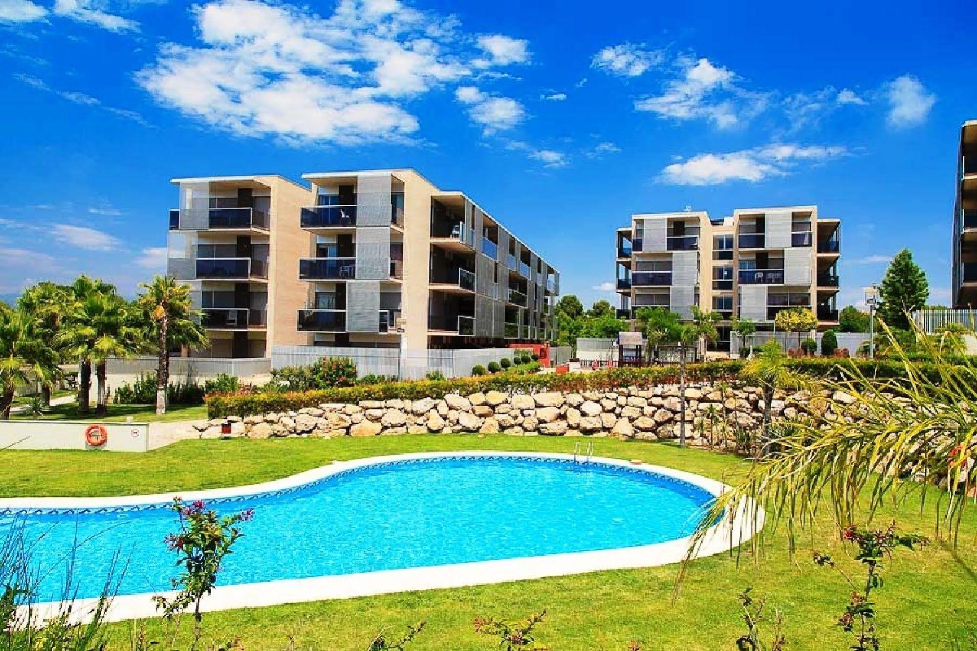 Paradise Village Litoral Costa Dorada Salou Exterior foto